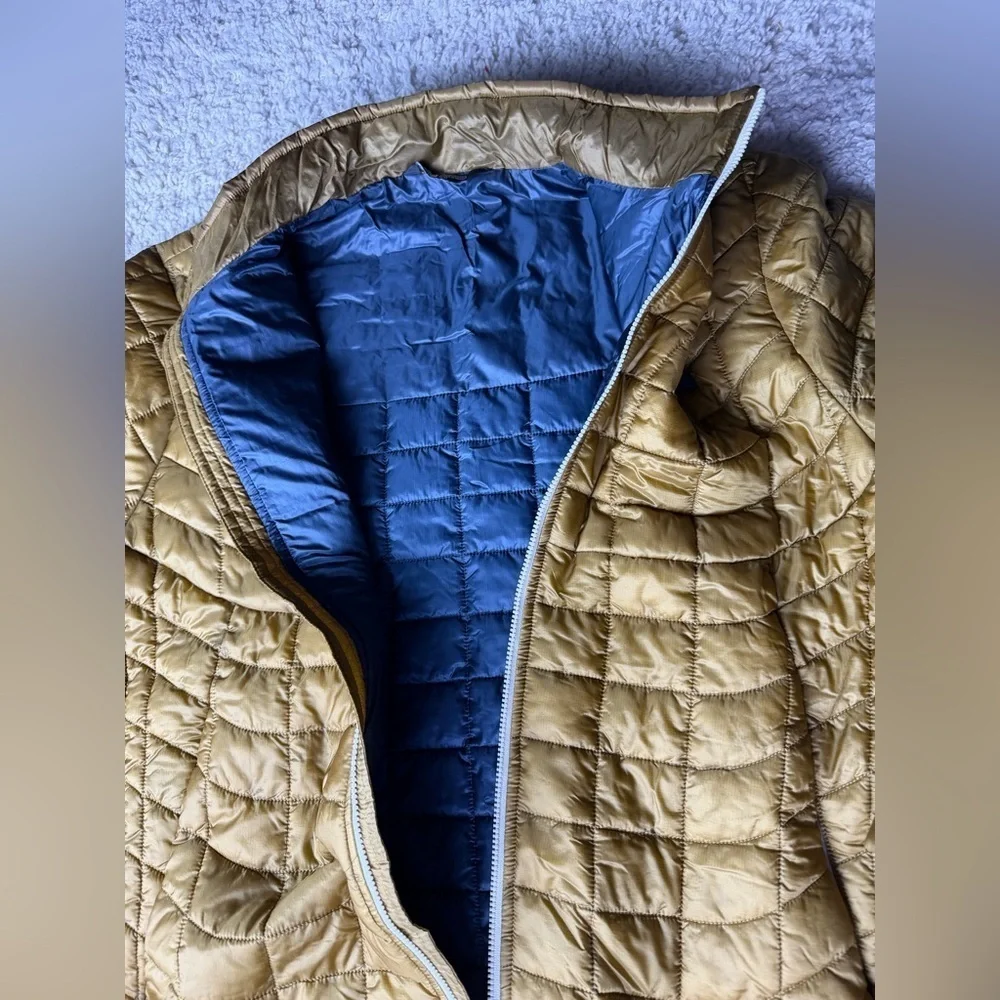 Mens Medium ALTERED North Face TNF Coat